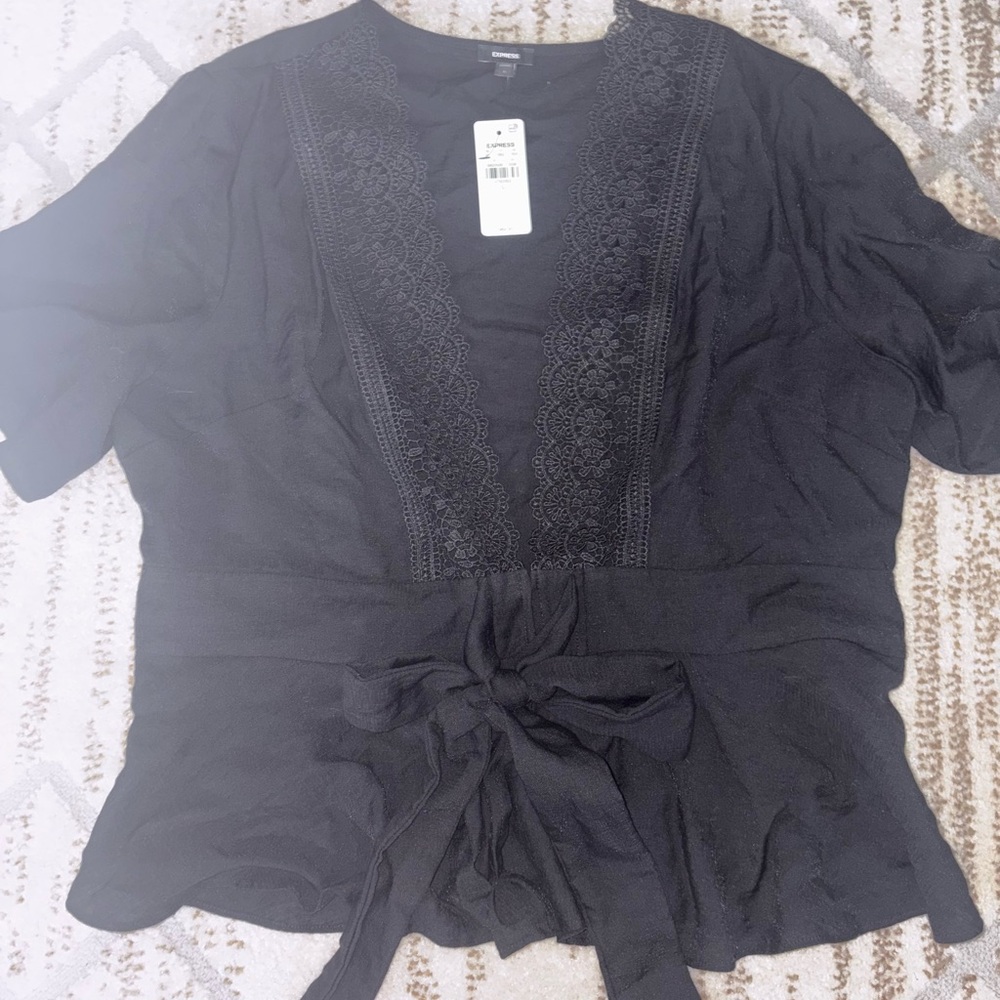 *New* EXPRESS Black Short Sleeve Tie Front Blouse